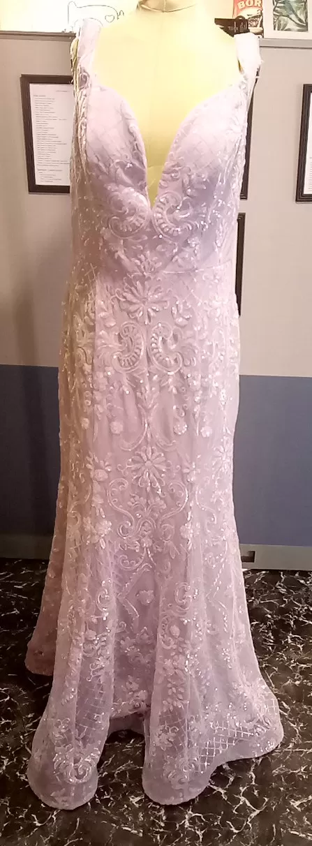 Lilac Prom dress (Front)